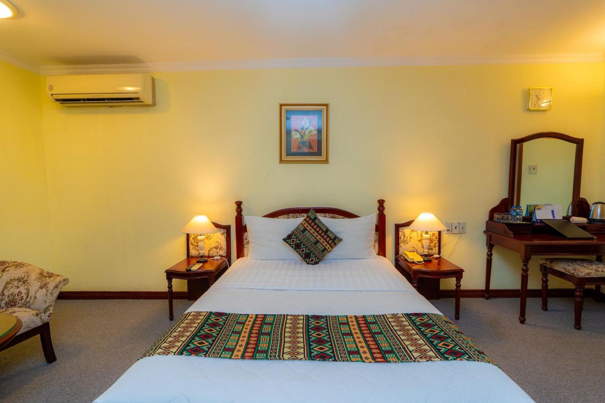 Hoang Ha Boutique Hotel Bandar Ho Chi Minh Luaran gambar