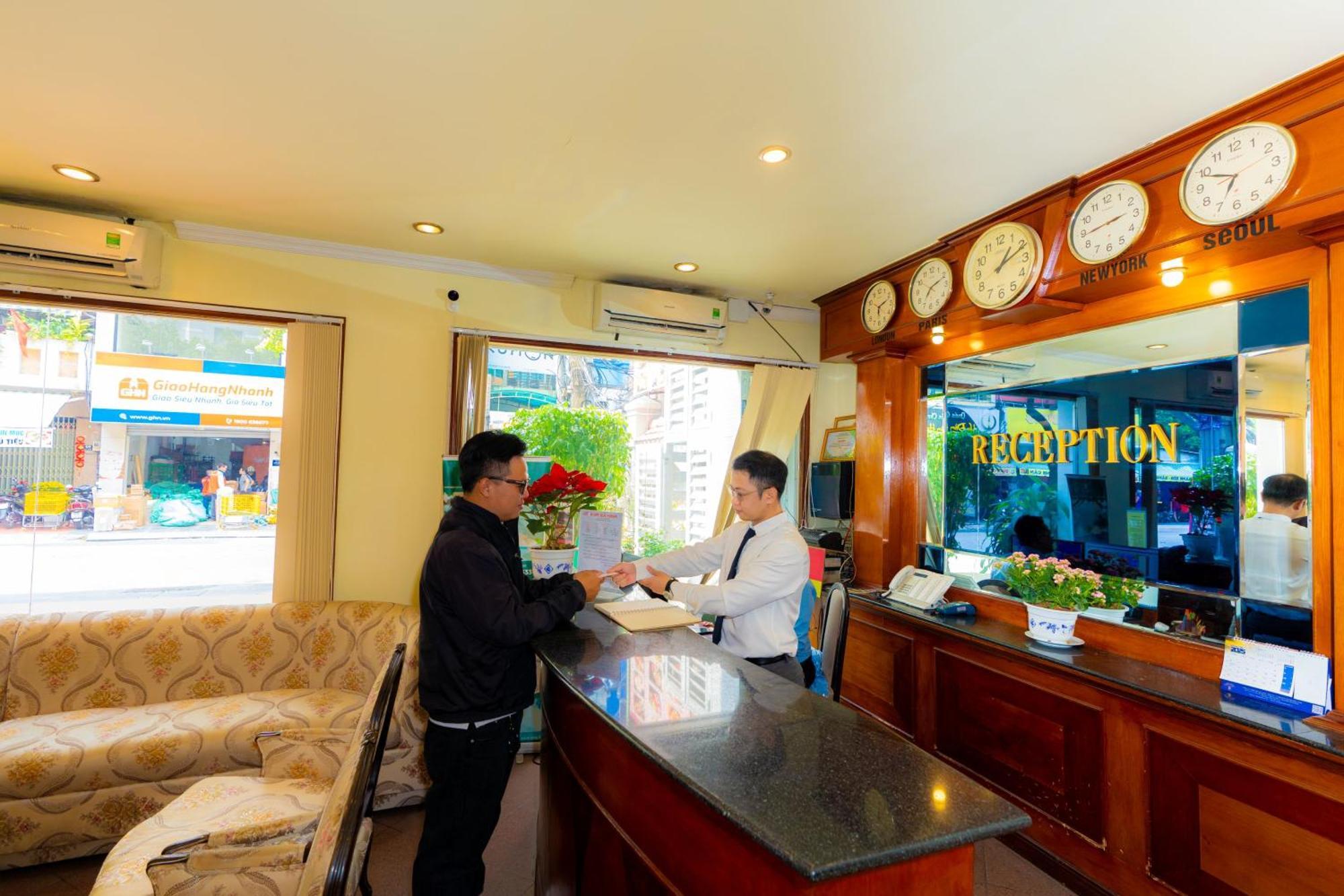 Hoang Ha Boutique Hotel Bandar Ho Chi Minh Luaran gambar